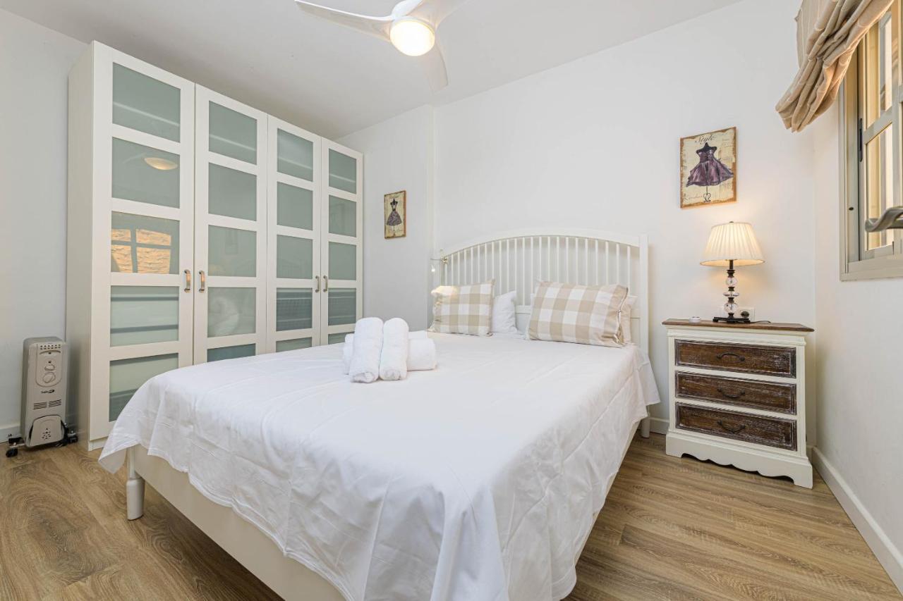 Wintowinrentals Genial Apartamento, Centrico Y Silencioso Málaga Exteriör bild