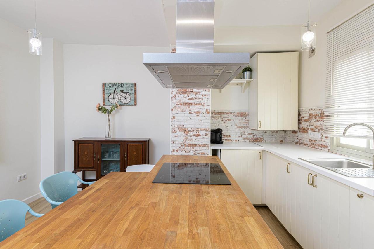 Wintowinrentals Genial Apartamento, Centrico Y Silencioso Málaga Exteriör bild