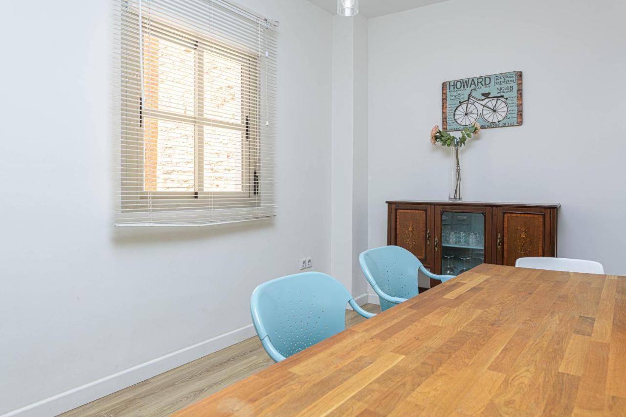 Wintowinrentals Genial Apartamento, Centrico Y Silencioso Málaga Exteriör bild